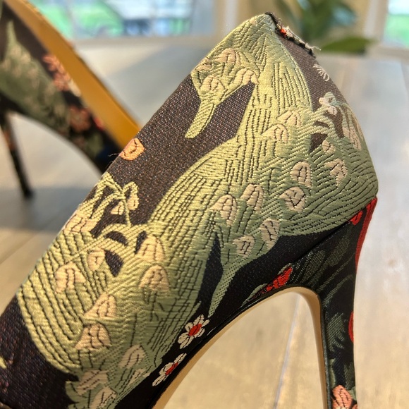 Floral Tapestry Covered Pumps by Sam Edelman - Picture 9 of 13